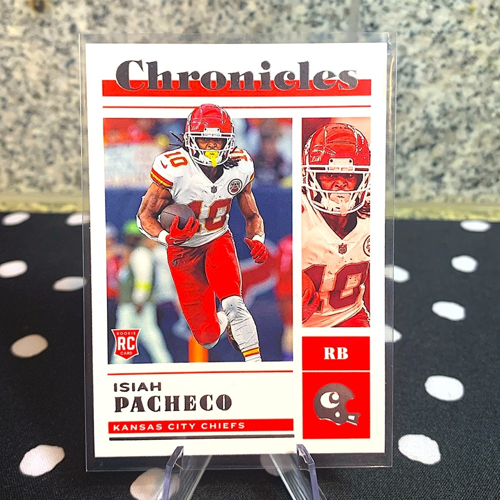 Isiah Pacheco 2022 Panini Chronicles Rookie Card KC Star Running Back Perfect!